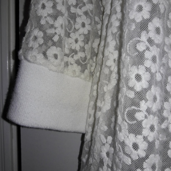 Torrid Flower Lace Bomber Jacket 1 14 16 - Picture 5 of 6